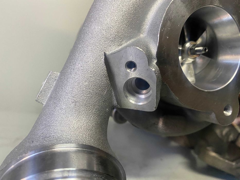 Turbosprężarka Trafic Vivaro Espace 2.0 DCI  Melett