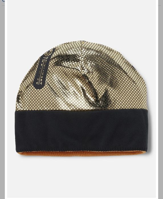 Шапка Columbia .