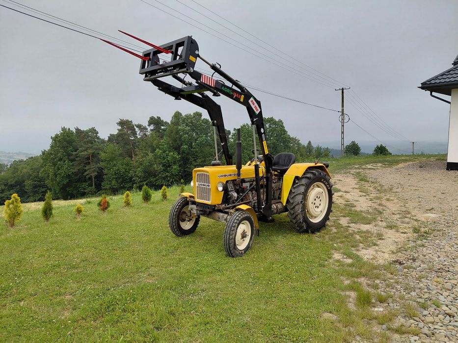 Sprzedam ciagnik ursus c330