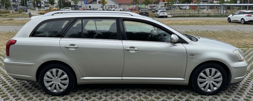 Toyota avensis 2.0d d4d