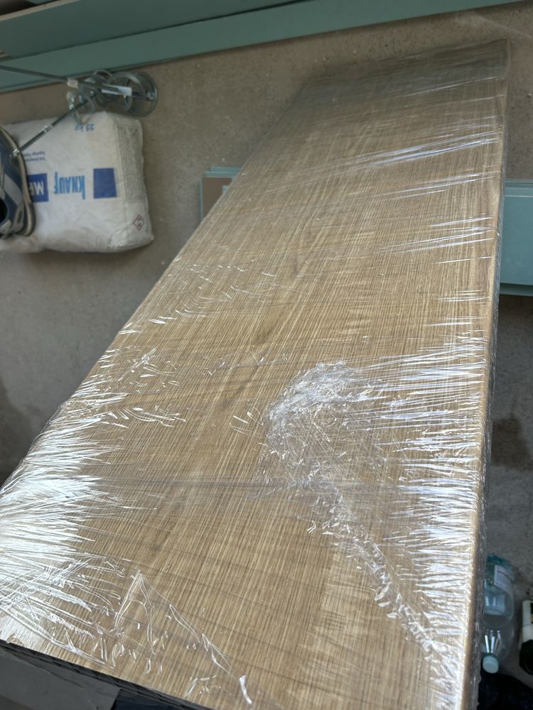 Nowy parapet 120/40