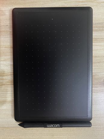 Tablet graficzny WACOM One S
