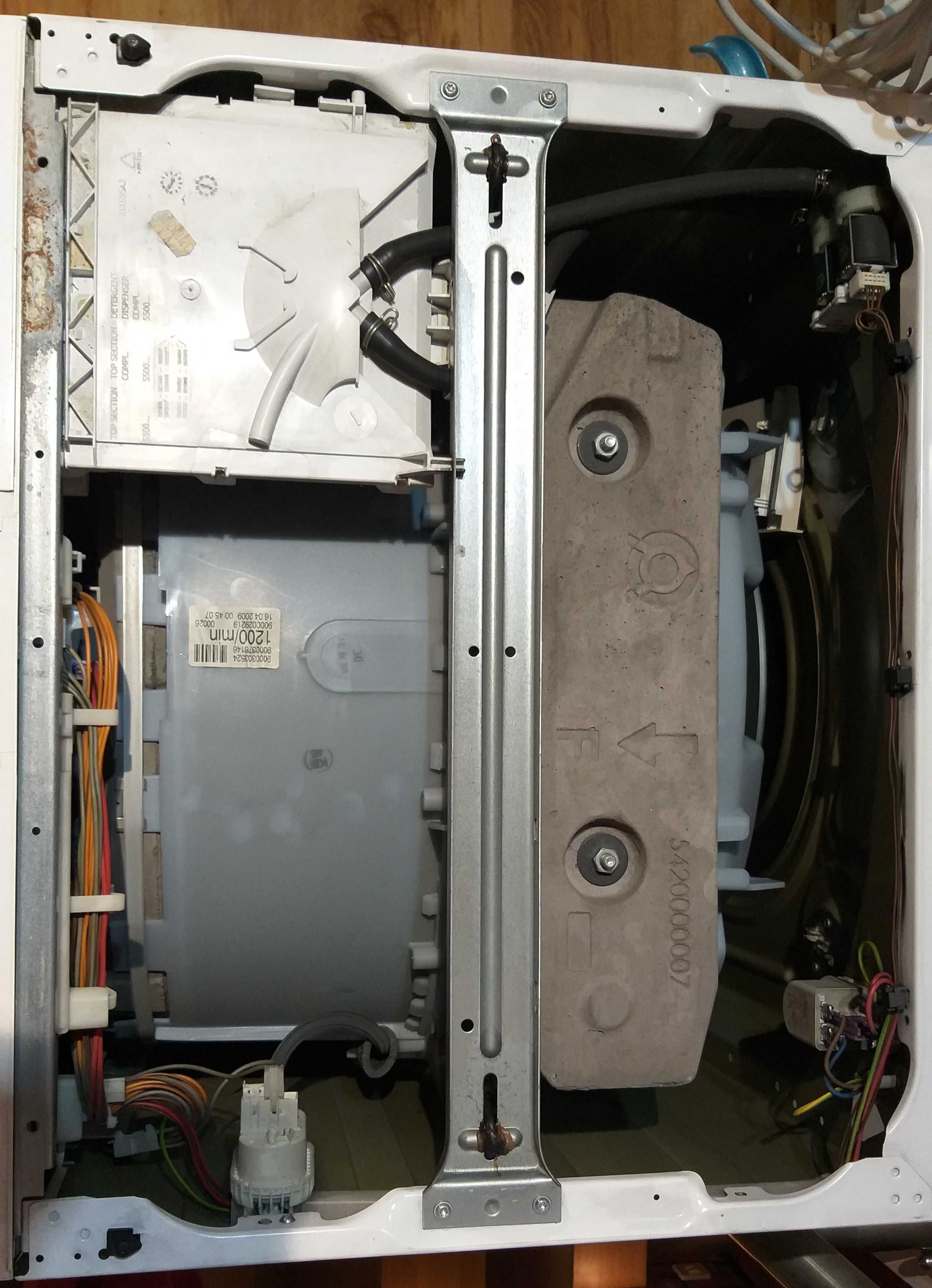 Pralka Siemens WM12E46FPL części