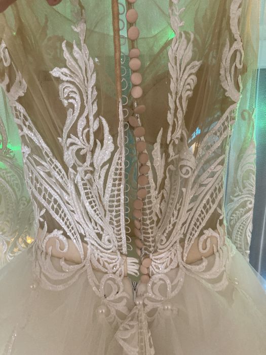 Весільна сукня з салону White Angel