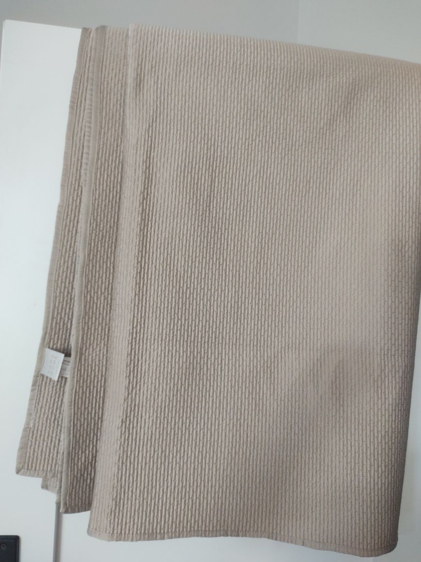 Ogromna narzuta sypialniana Zara Home 230×250