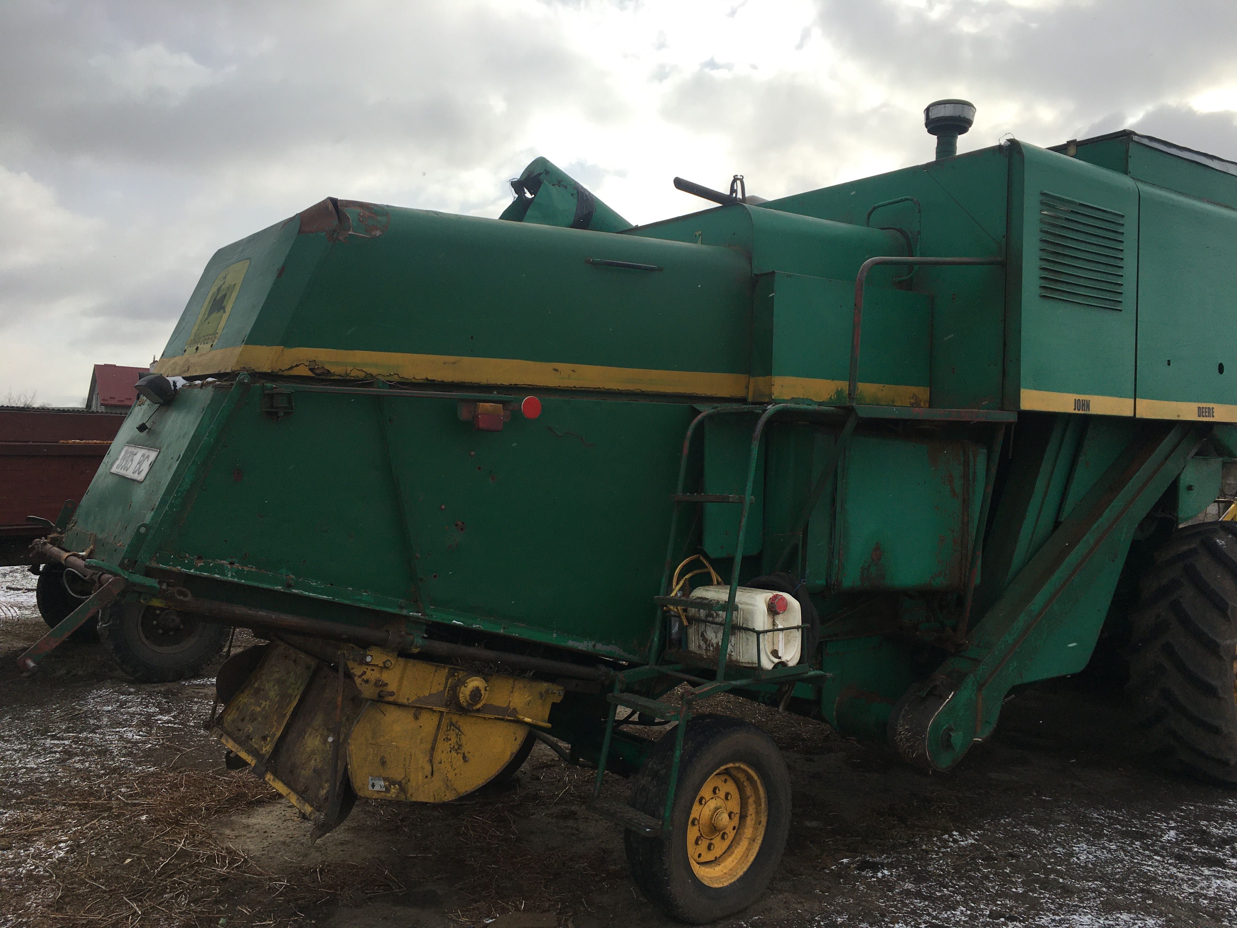 Комбайн John Deere 960