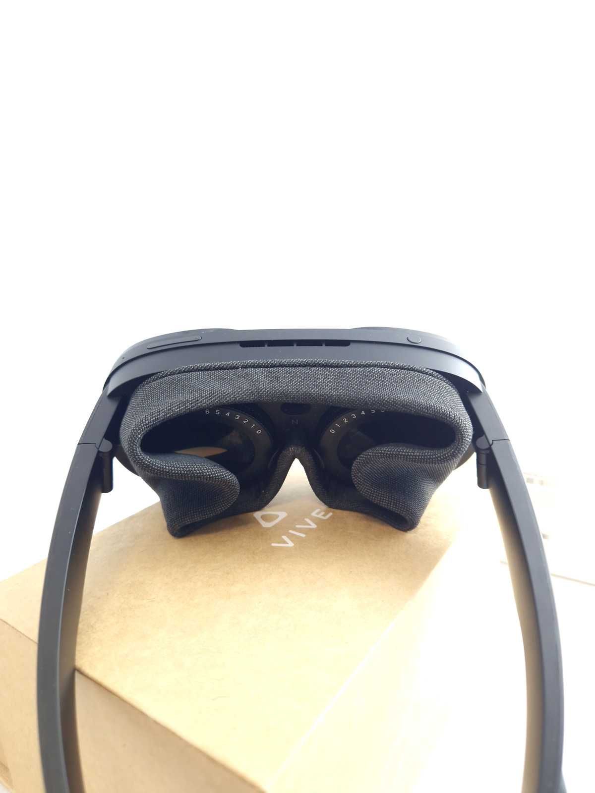 Okulary VR gogle HTC Flow do telefonu