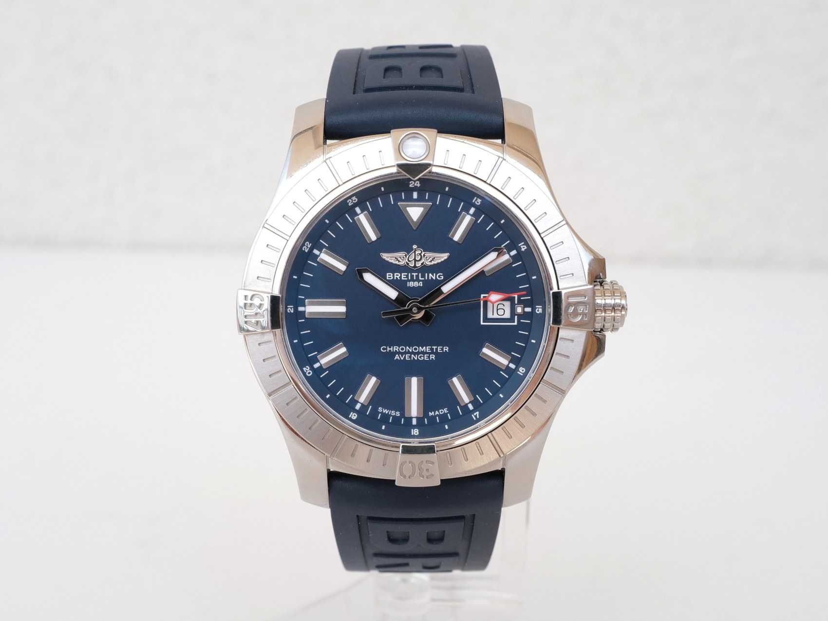 Breitling Avenger Automatic 43 Blue Dial