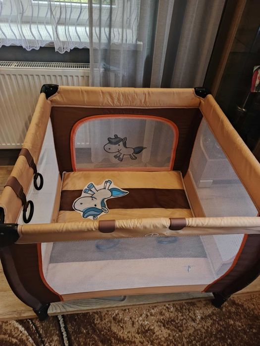 Kojec dla dziecka składany