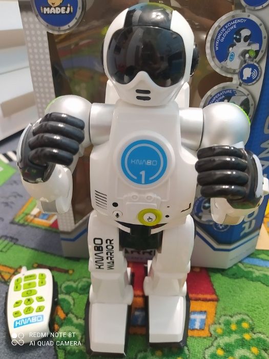 KNABO WARRIOR robot interaktywny