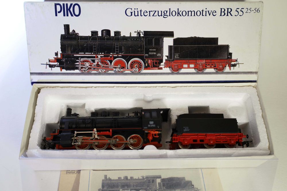 НОВА модель паровозу BR 55 (25-56) від компанії PIKO (1987р) - 3500грн