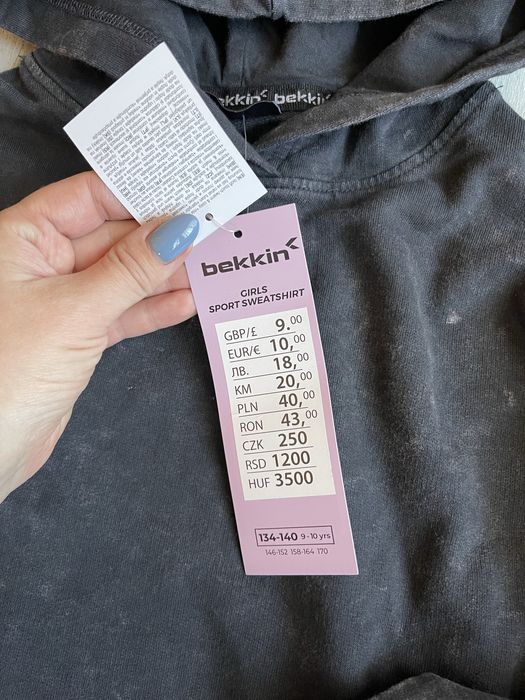 Костюм на дівчинку bekkin 134-140 см 9-10 років