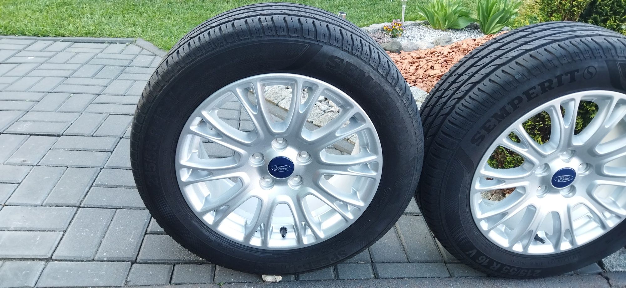 5x108 16 Cali Alu 215/55/16 Ford Mondeo S-Max Focus C-Max