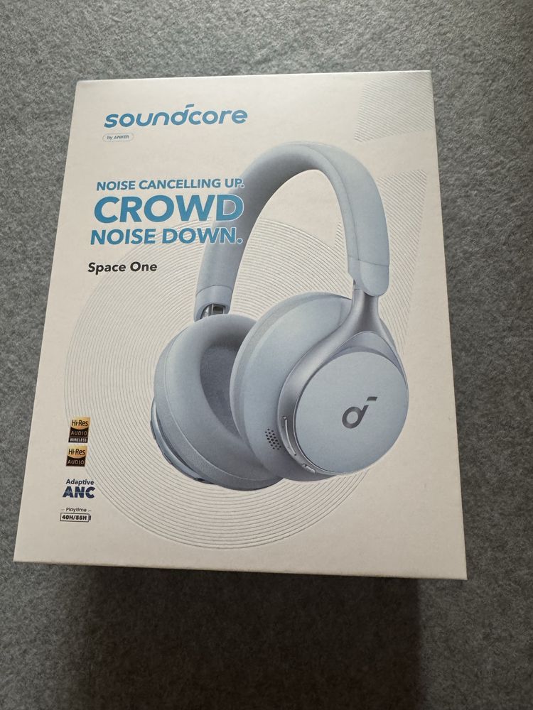 Anker Soundcore Space One