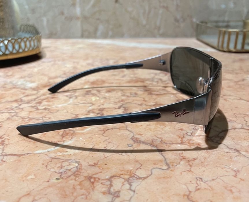 Óculos de sol Rayban Júnior