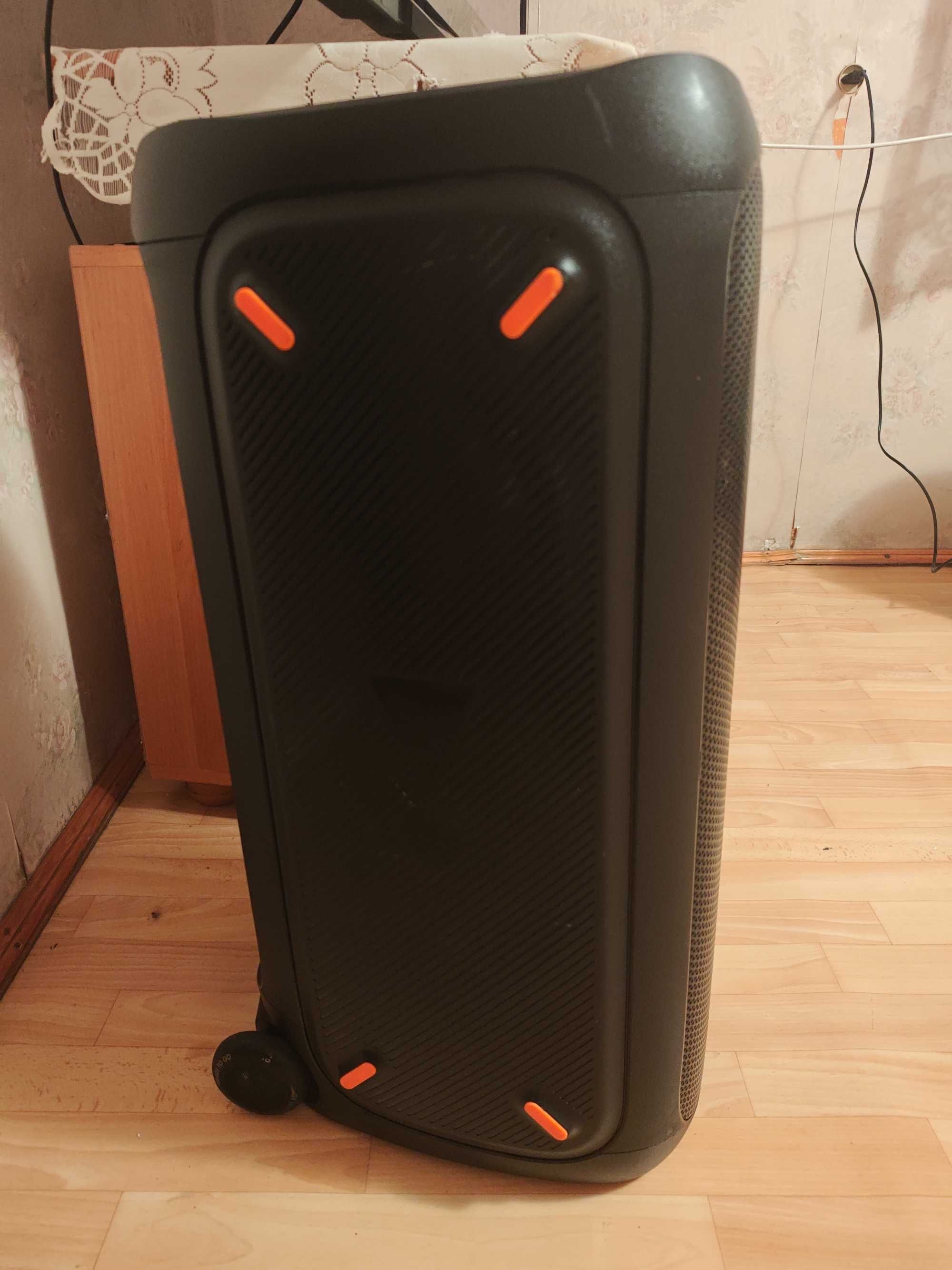 JBL PARTYBOX 310 głośnik bluetooth z akumulatorem.