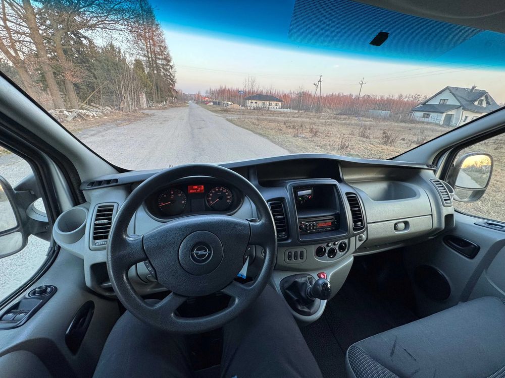 Opel Vivaro ! Bdb Stan ! L2h1!