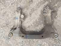 Подрамник Audi a4 b5