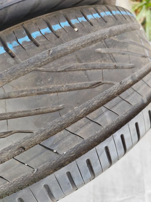 Pneus 205/50r17 Uniroyal RS5 ocasião