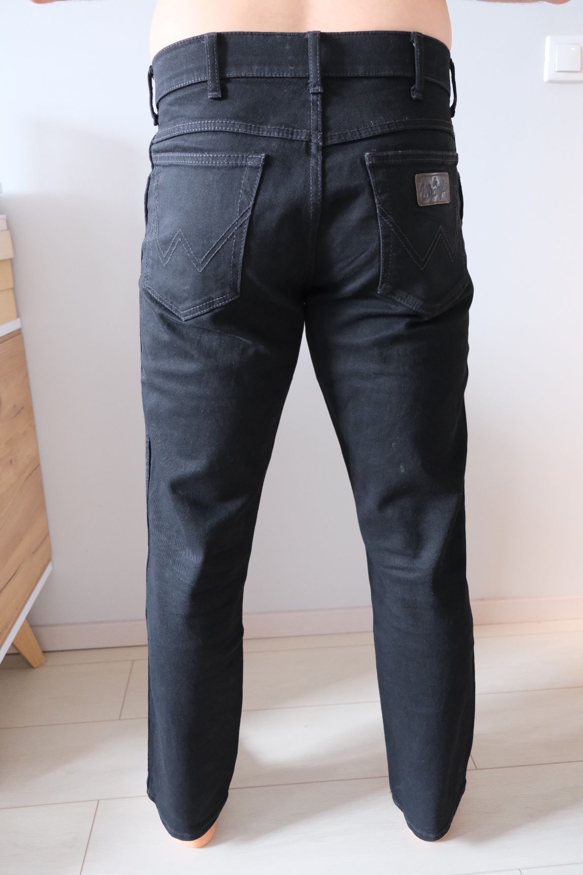 Jeansy czarne Wrangler W33 L32 męskie spodnie black overdye