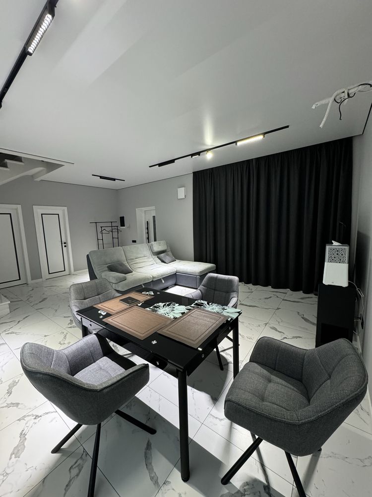 ЦЕНТР! Продам Дизайнерський будинок 150кв.м по вул.Ремісничій