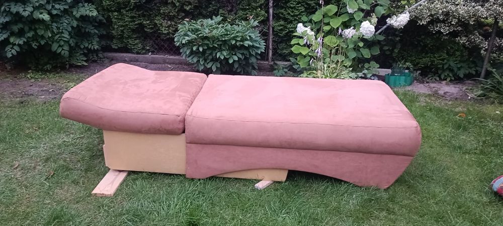 Sofa fotel z funkcją spania i skrzynia