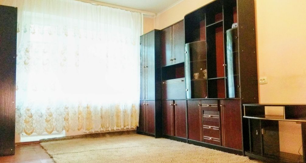 Оренда 1-кімнатна, Гайдамацька, меблі, техніка