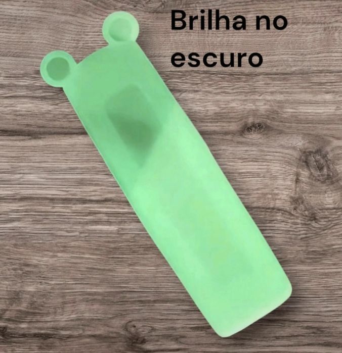 Capa Protetora Comando TV