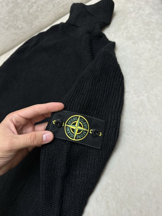 Гольф чорний  Stone Island | Аунтефік ОЛХ ДОСТАВКОЮ!