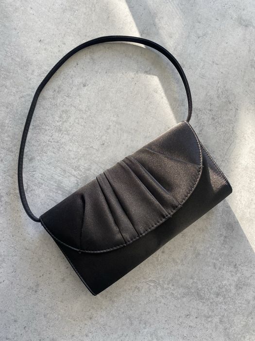 Продам клатч чорний