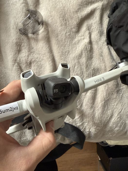 Dron Dji mini 3 + dodatki