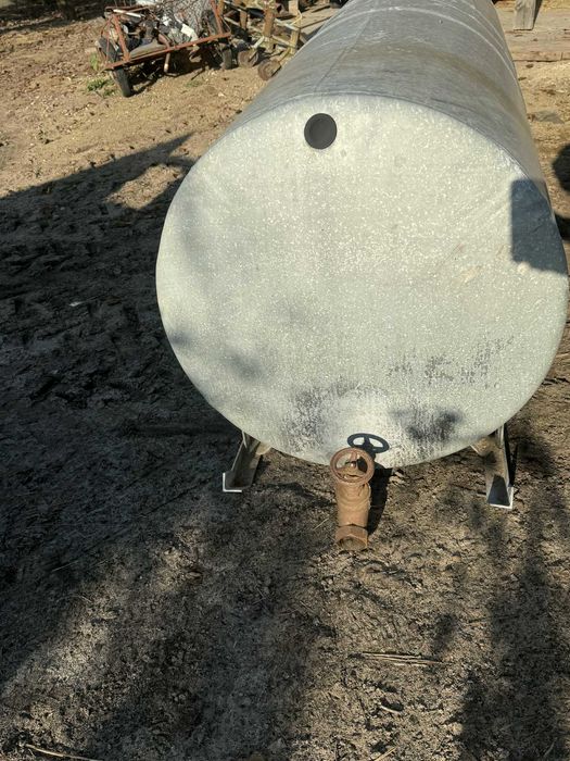 Beczka zbiornik na wodę 2000l bdb stan