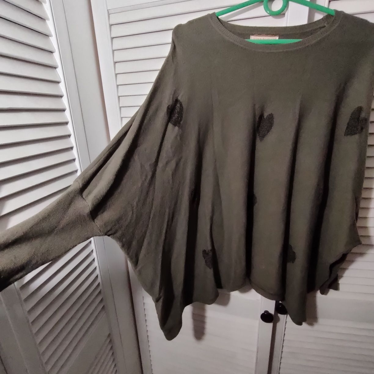 Sweter nietoperz L khaki