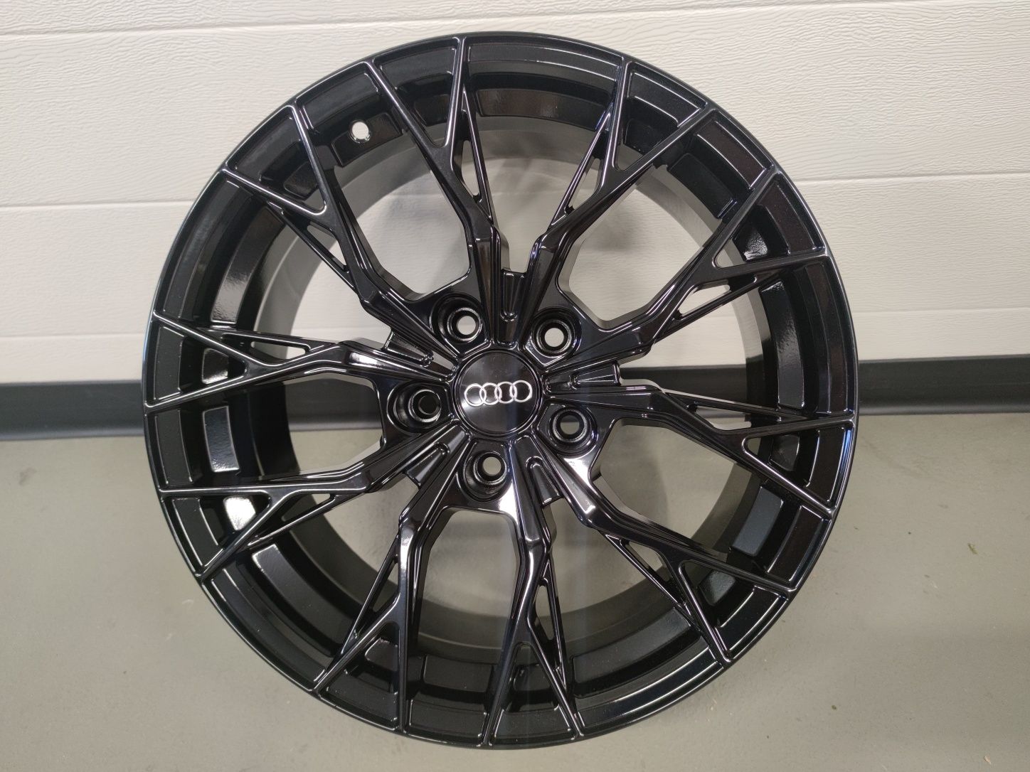 Felgi Arceo Roma 18" 5x112 Audi Volkswagen