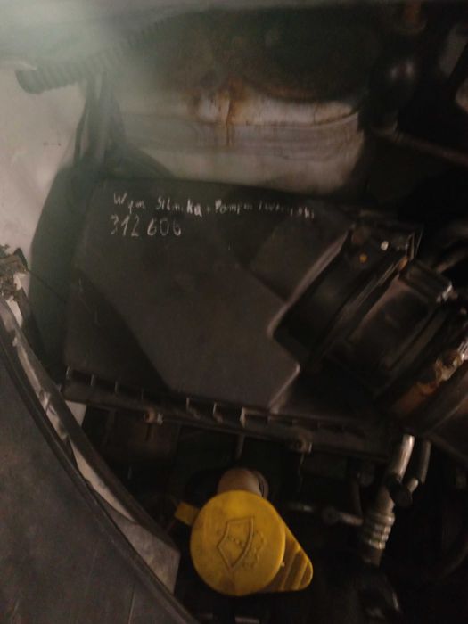 Ambulans Renault Master 145 KM, 2299 cm³, 2012 rok prod.