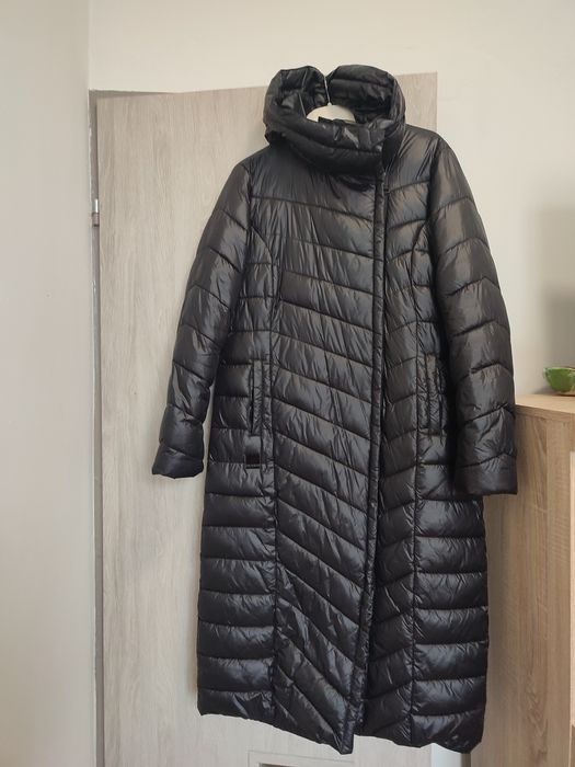 Płaszcz zimowy ciepły i lekki