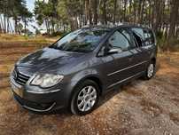 VW Touran 1.9 TDi Highline 7L DSG