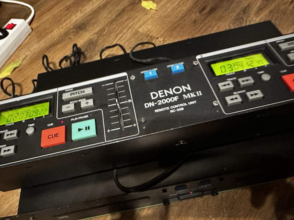 Denon DN 2000MK2 sprzęt oldskool dla DJ