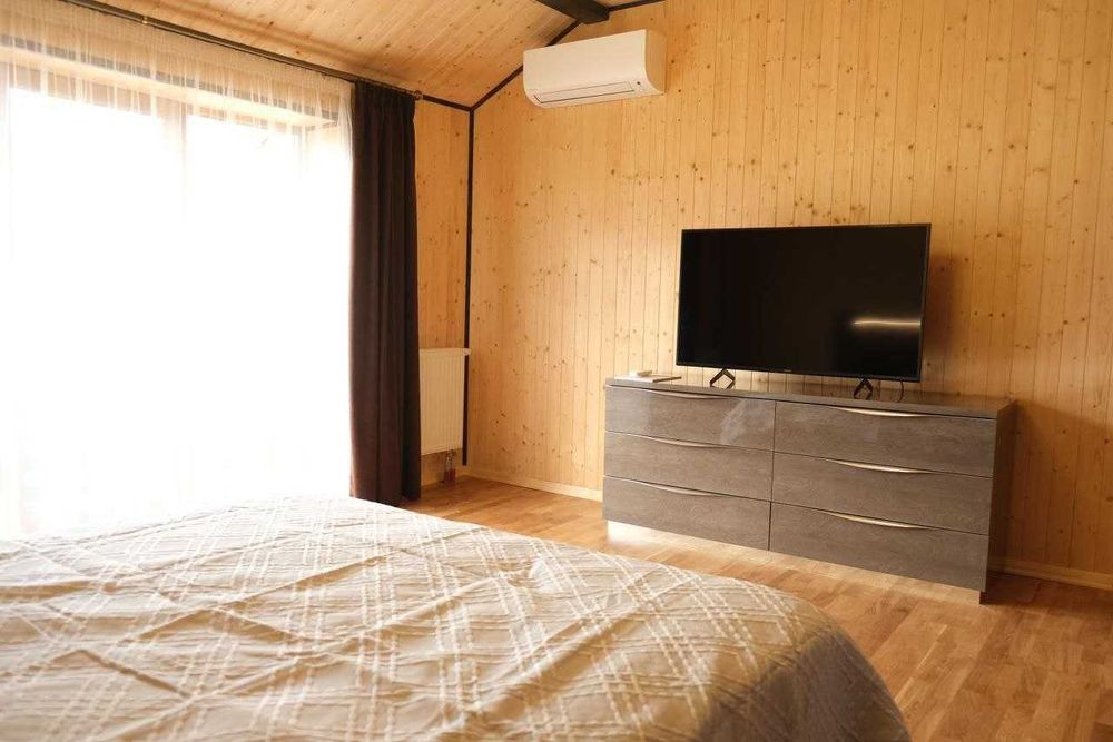 Готовий 4-к. будинок з дизайнерським ремонтом біля Буковелю