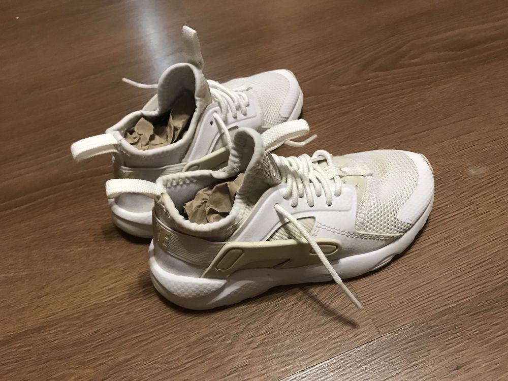 Кросівки Nike Huarache 28.5