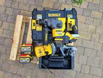 DEWALT DCH334x2-QW 2x9Ah ładowarka walizka ZESTAW