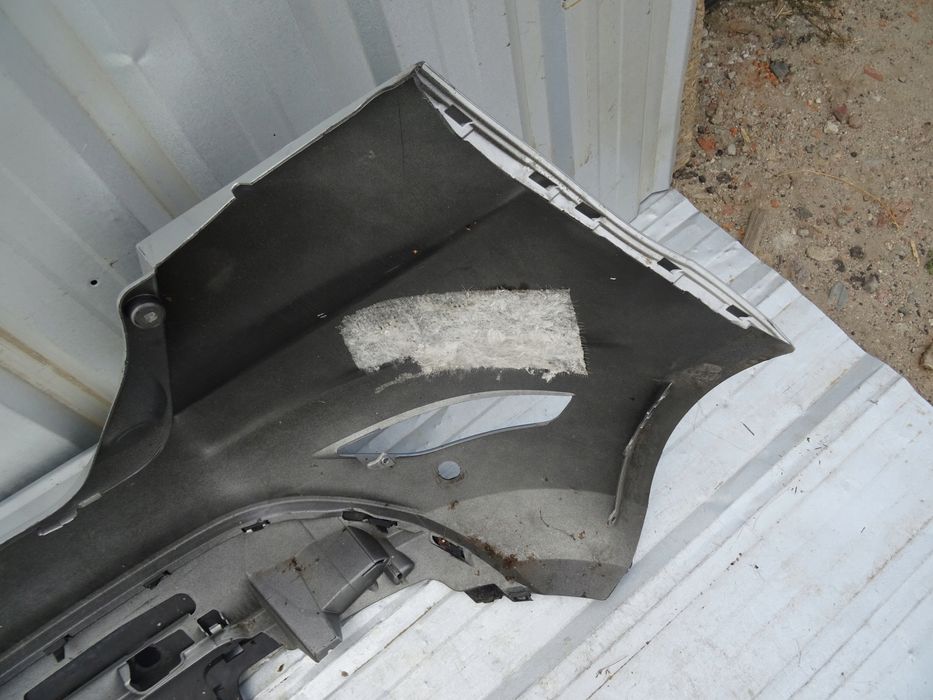 zderzak tylny tył ford fiesta mk7 4xpdc oryg