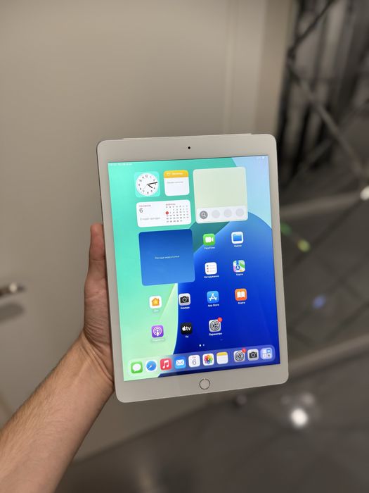 планшет iPad 7th 128gb Wifi+LTe 10.2  Silver для ігор та навчання