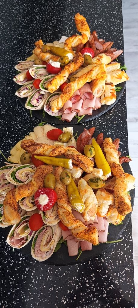Catering,Zimne płyty, koryta ,gołąbki , krokiety.