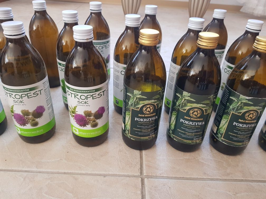 Oddam szklane butelki.
