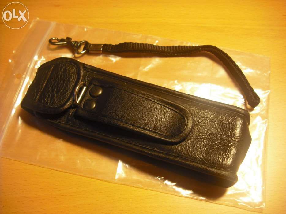 Bolsa Axess em Pele p/ Telemóvel Clássico Panasonic G450