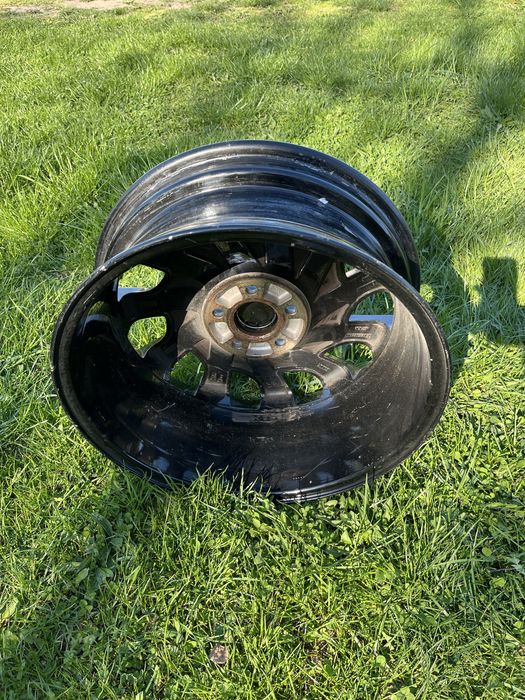 Sprzedam felge aluminiową volvo