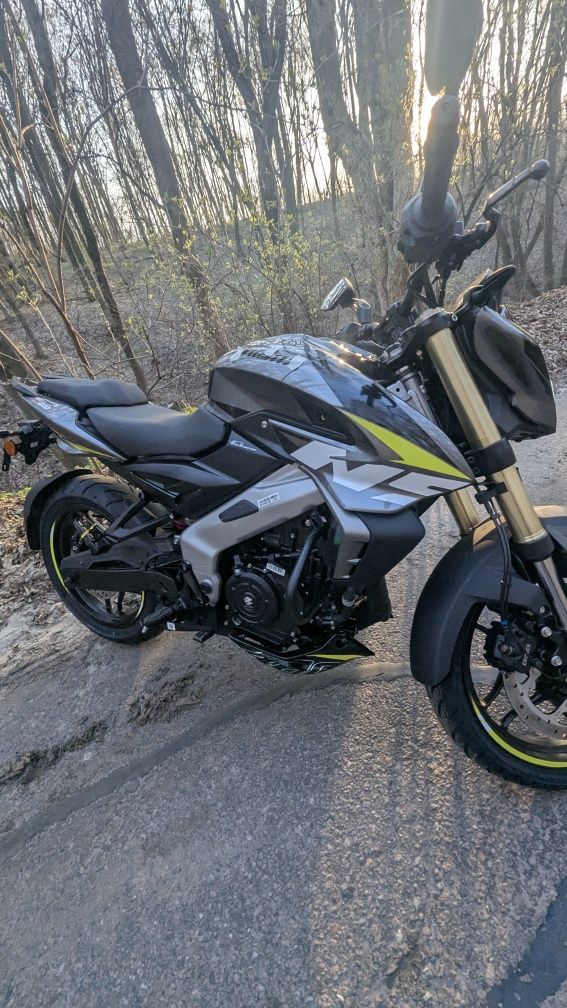 Bajaj Pulsar NS 400,  НОВИНКА від відомого Індійського виробника.