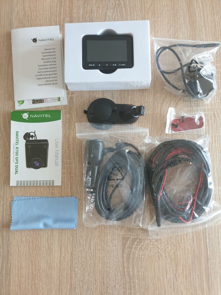 Wideorejestrator Navitel R700 GPS Dual