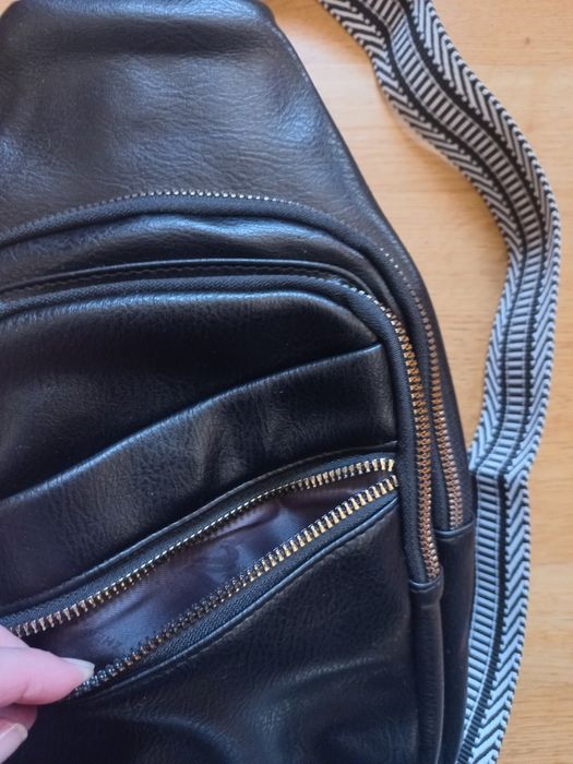 Шкіряна сумка на плече Virginia Conti